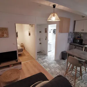  Appartement Studio Ancien Centre Avec Stationnement